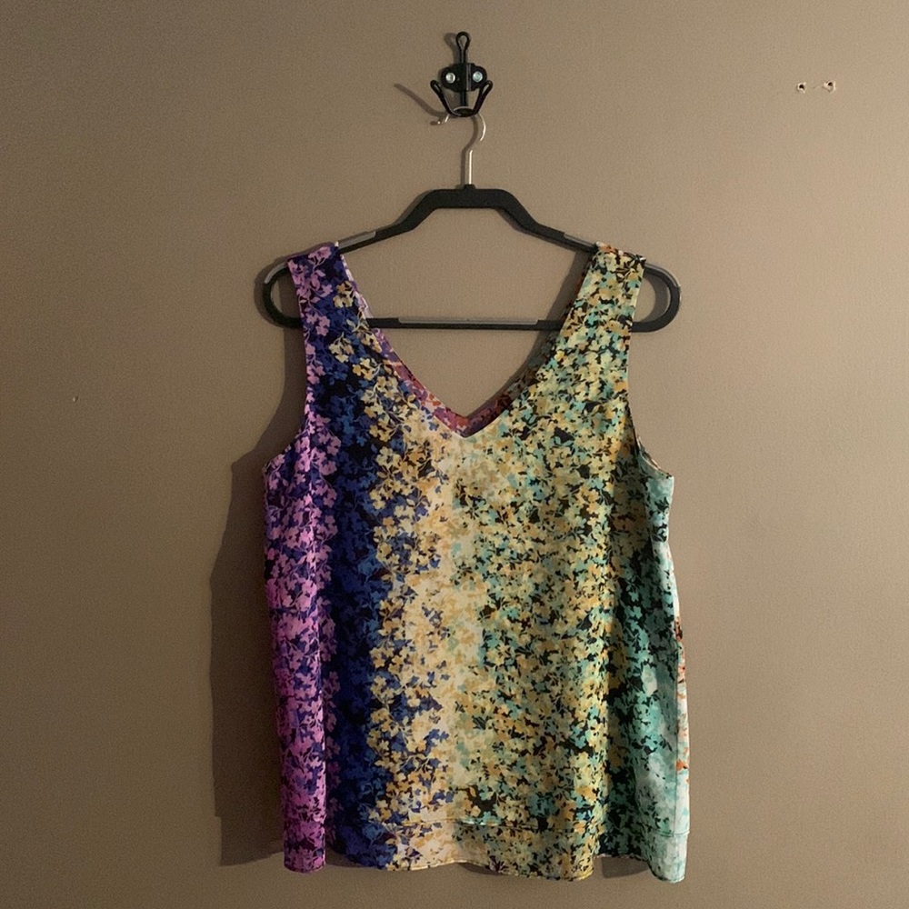 Cabi Sleeveless Size Medium Blouse